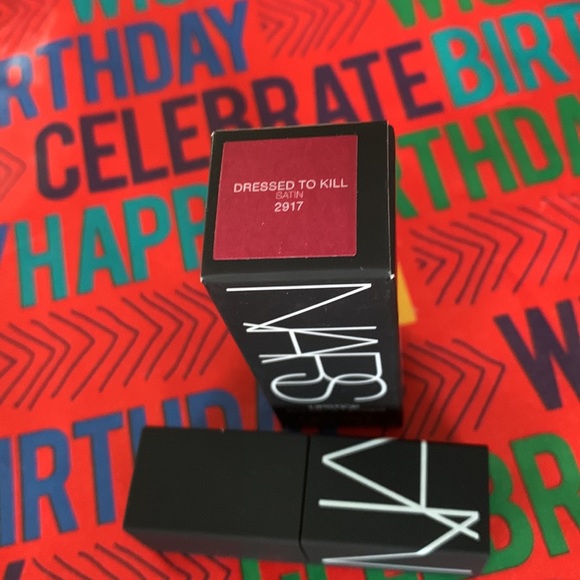 Nars - Picture 2 of 3